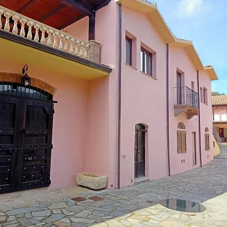 게스트하우스 Il Borgo 3*